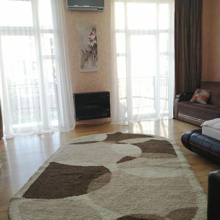Apartments In The Historical Center Of Batumi, Near The Seaside Park Buitenkant foto