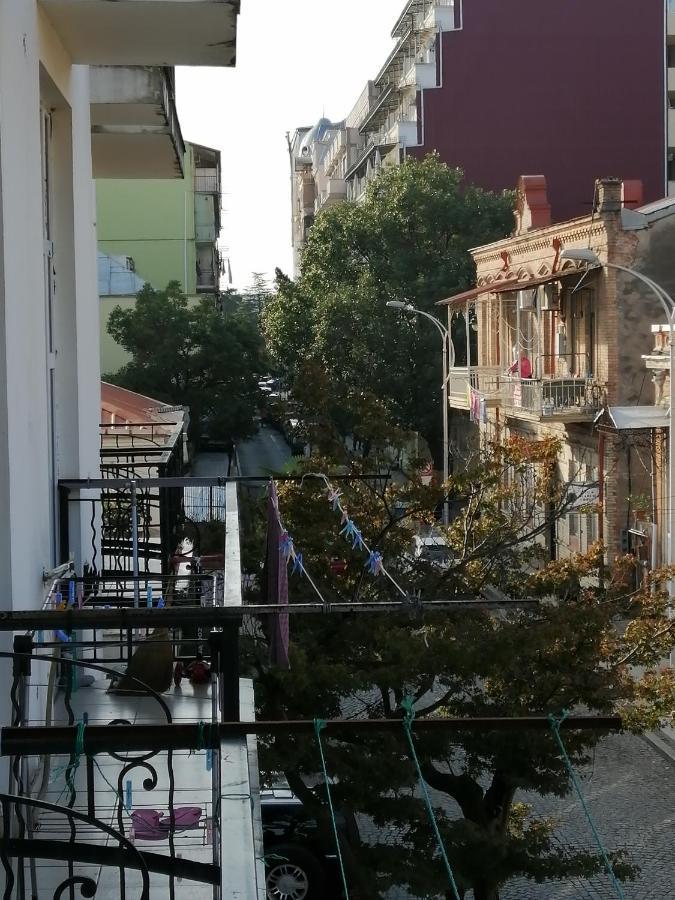 Apartments In The Historical Center Of Batumi, Near The Seaside Park Buitenkant foto
